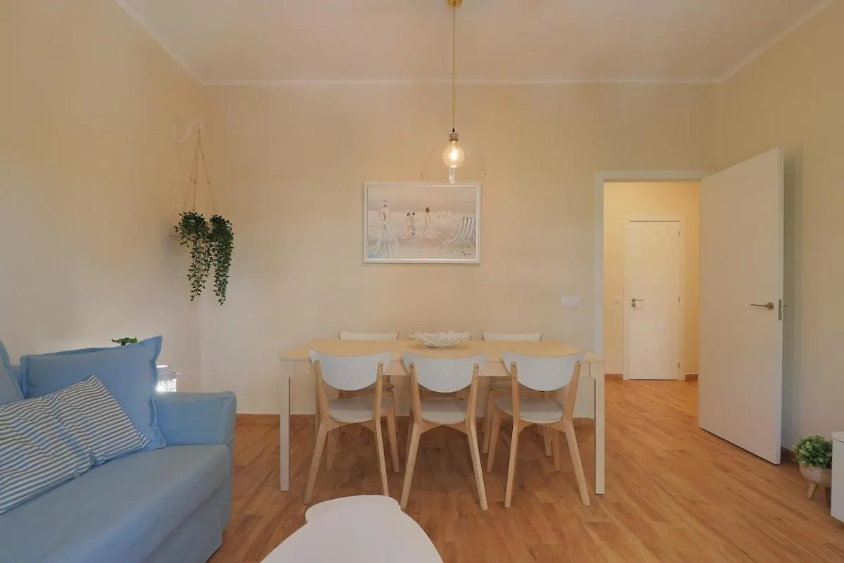 C102 - Huge And Stylish 5 Bedroom By The Center Malaga 0*,  Spain
