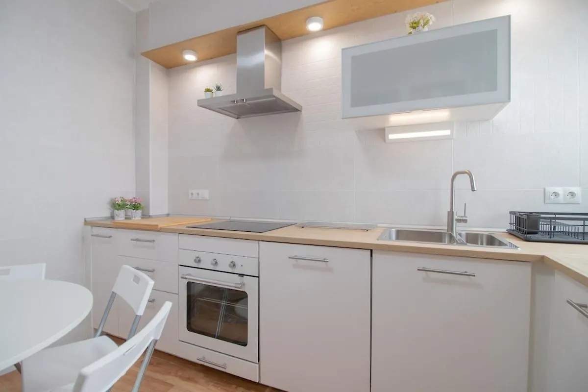 C102 - Huge And Stylish 5 Bedroom By The Center Malaga